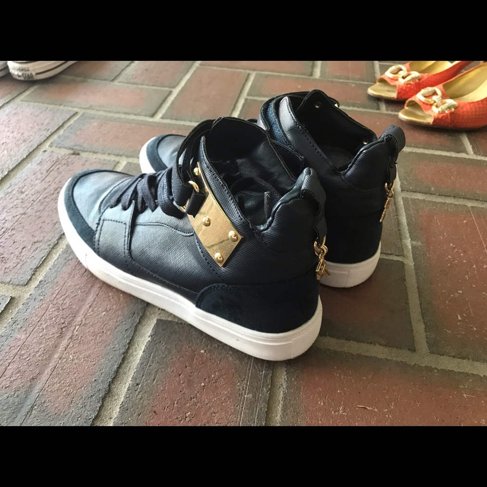 High top sneakers